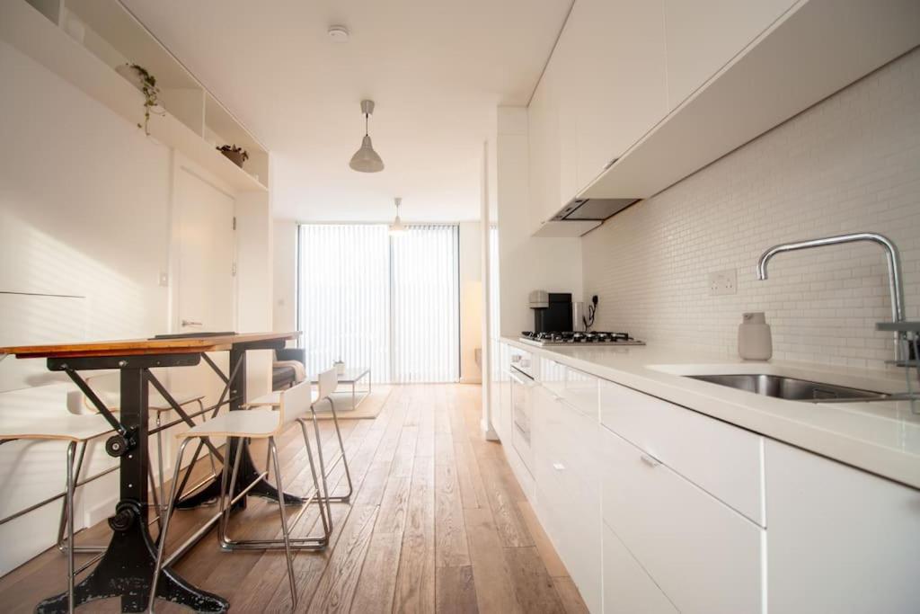 Luxury Townhouse - Hidden Gem Hébergement de vacances Londres