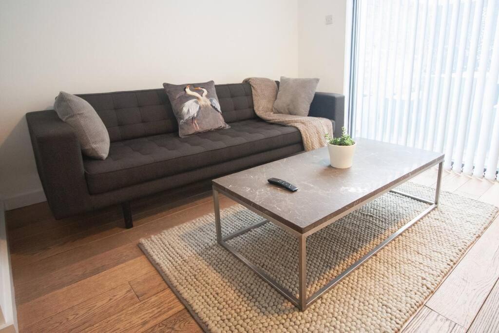 Luxury Townhouse - Hidden Gem * London